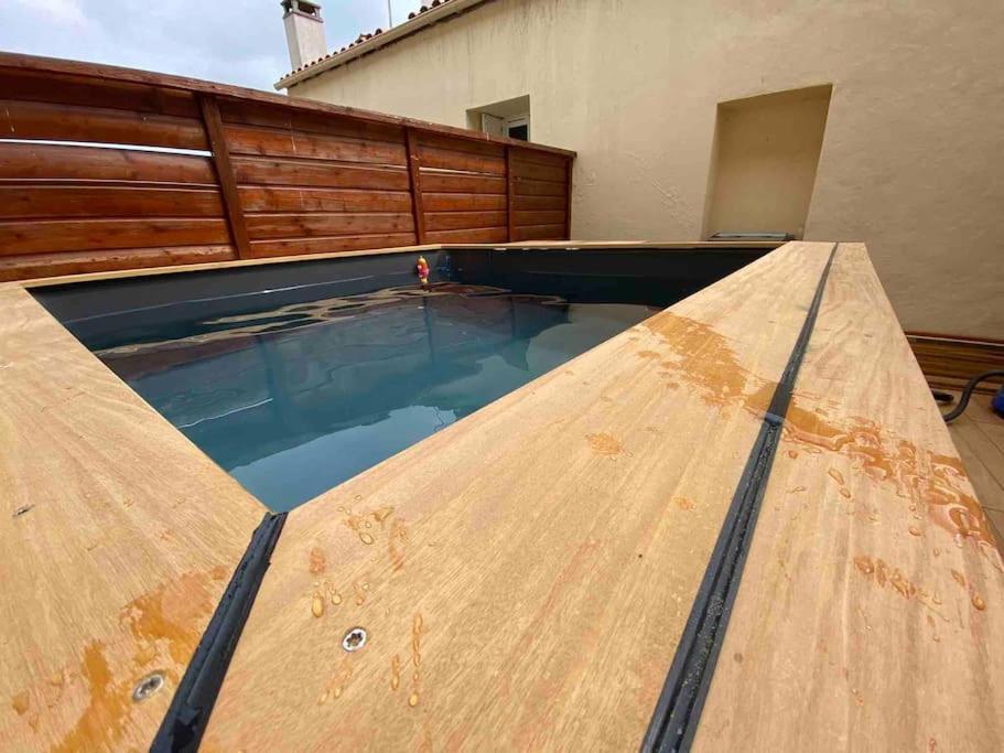 Charentaise 6-8 Personnes Avec Piscine Villa Tonnay-Charente ภายนอก รูปภาพ